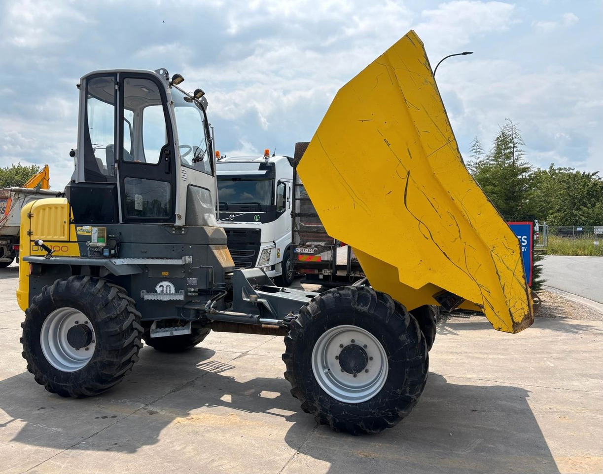 Wacker Neuson DW100. Dumper. Kamera. - Minidömper: 1 kép. Wacker Neuson DW100. Dumper. Kamera. - Minidömper: 1 kép.