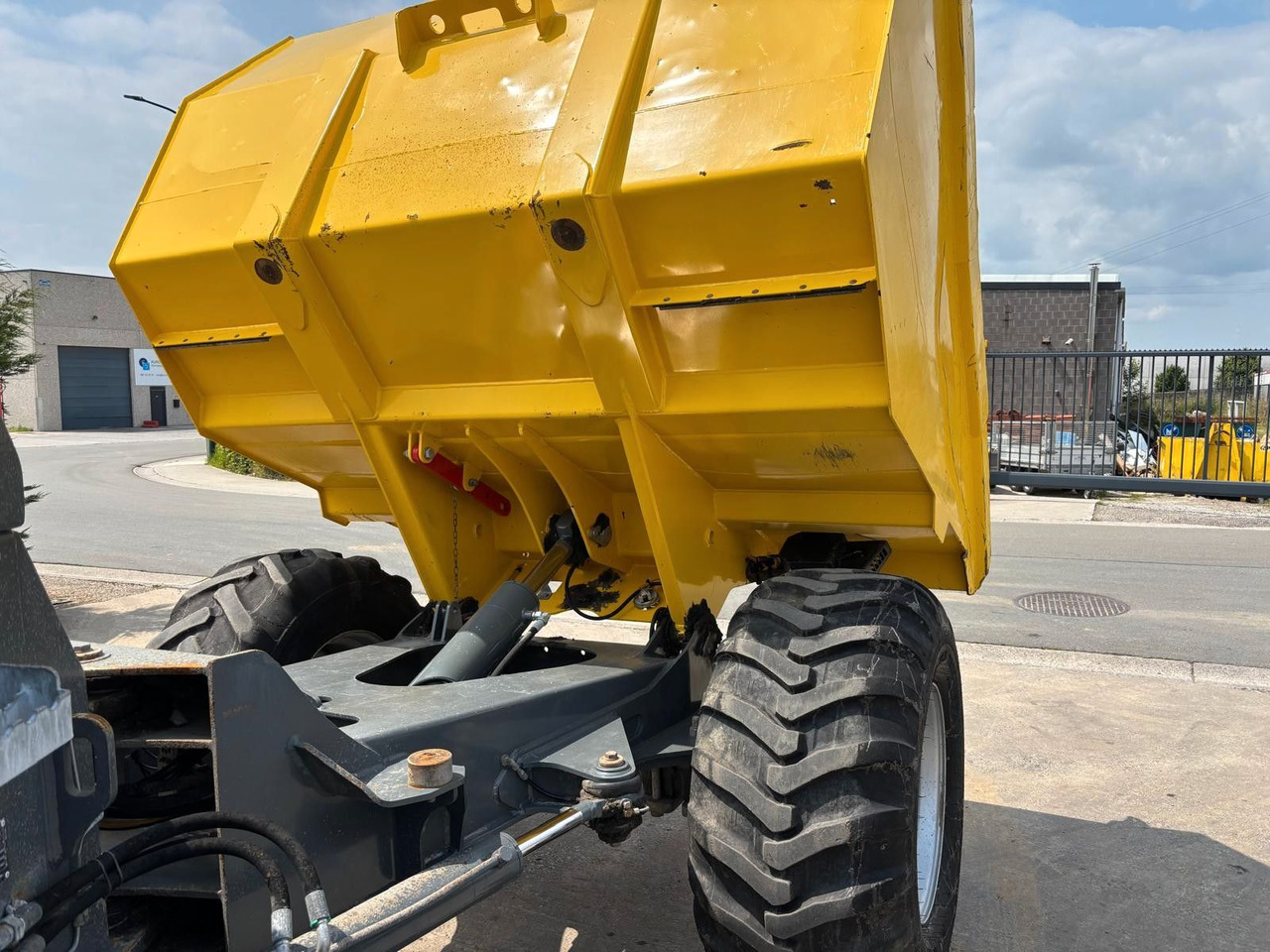 Wacker Neuson DW100. Dumper. Kamera. - Minidömper: 4 kép. Wacker Neuson DW100. Dumper. Kamera. - Minidömper: 4 kép.