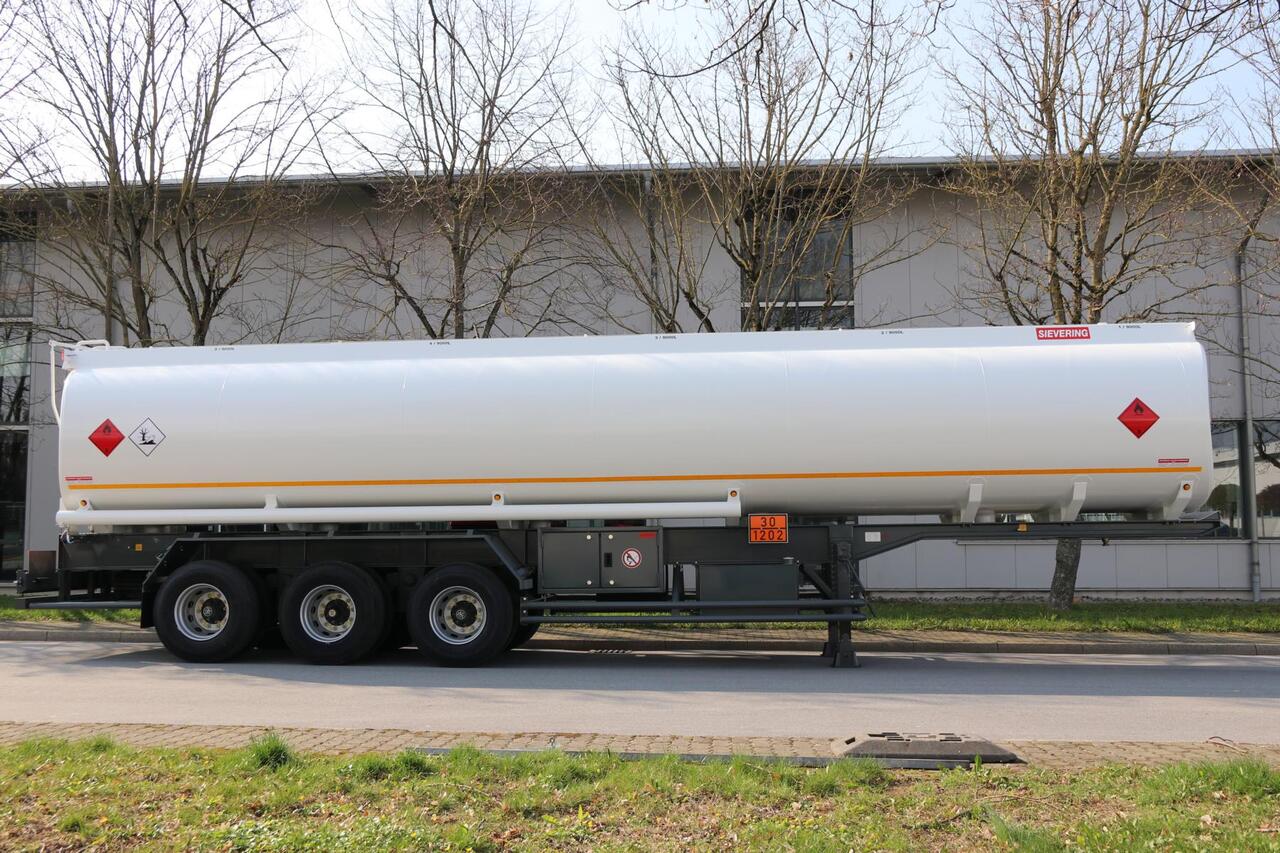 Sievering 45000 LITRES ADR SEMI REMORQUE CITERNE DE CARBURANT - Tartályos félpótkocsi: 3 kép. Sievering 45000 LITRES ADR SEMI REMORQUE CITERNE DE CARBURANT - Tartályos félpótkocsi: 3 kép.