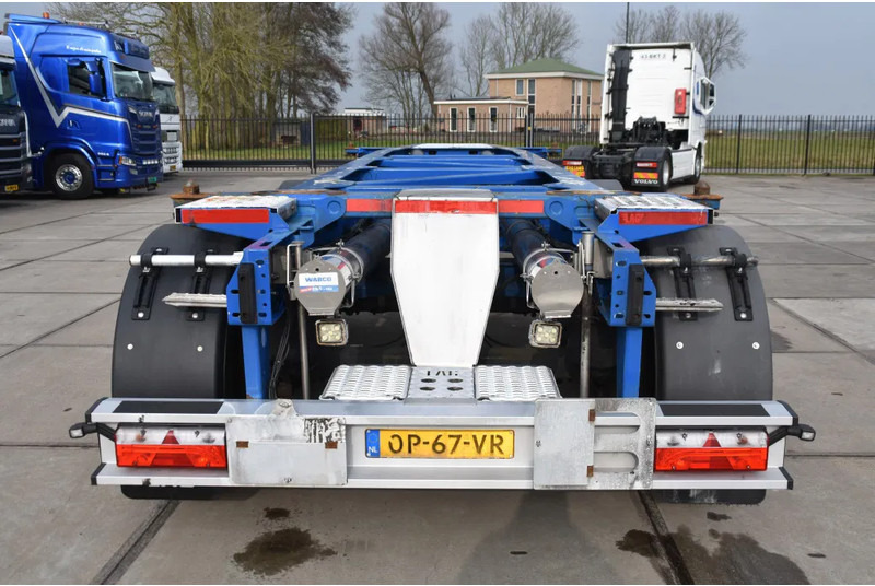 LAG O-3-CC - 20FT SWAP - ADR FL - ALCOA - BPW AXLES - DISC BRAKES - EMPTY WEIGHT 3080 KG!! - Félpótkocsi cserefelépítményes: 3 kép. LAG O-3-CC - 20FT SWAP - ADR FL - ALCOA - BPW AXLES - DISC BRAKES - EMPTY WEIGHT 3080 KG!! - Félpótkocsi cserefelépítményes: 3 kép.