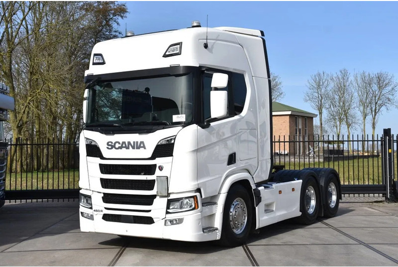 Scania R 460 NGS 6x4NB - SUPER - FULL AIR - RETARDER - 148 TKM - PARK. AIRCO - HYDRAULIC SYSTEM - LED - LEATHER SEATS - EXCELLENT CONDI - Nyergesvontató: 2 kép. Scania R 460 NGS 6x4NB - SUPER - FULL AIR - RETARDER - 148 TKM - PARK. AIRCO - HYDRAULIC SYSTEM - LED - LEATHER SEATS - EXCELLENT CONDI - Nyergesvontató: 2 kép.