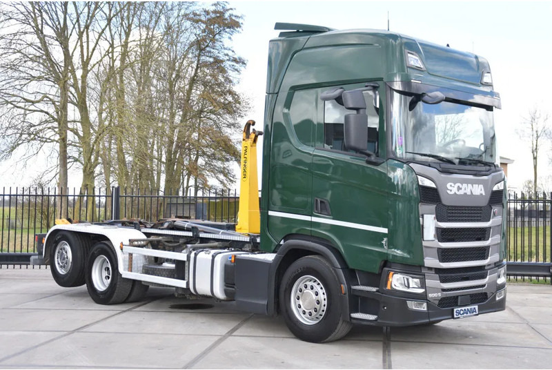 Scania S500 NGS 6x2*4 - HOOKLIFT SYSTEM - RETARDER - PARK. AIRCO - WHEELBASE: 475 CM - PTO - GOOD CONDITION - - Horgos rakodó teherautó: 1 kép. Scania S500 NGS 6x2*4 - HOOKLIFT SYSTEM - RETARDER - PARK. AIRCO - WHEELBASE: 475 CM - PTO - GOOD CONDITION - - Horgos rakodó teherautó: 1 kép.