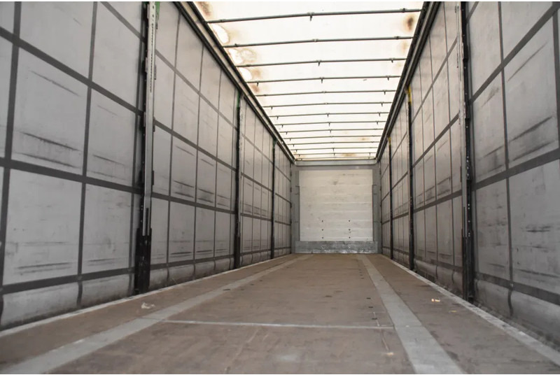 Schmitz Cargobull SCB*S3T - COIL - GALVANIZED - SLIDING CURTAINS/ROOF - DISC BRAKES - TOP CONDITION - - Ponyvás félpótkocsi: 4 kép. Schmitz Cargobull SCB*S3T - COIL - GALVANIZED - SLIDING CURTAINS/ROOF - DISC BRAKES - TOP CONDITION - - Ponyvás félpótkocsi: 4 kép.