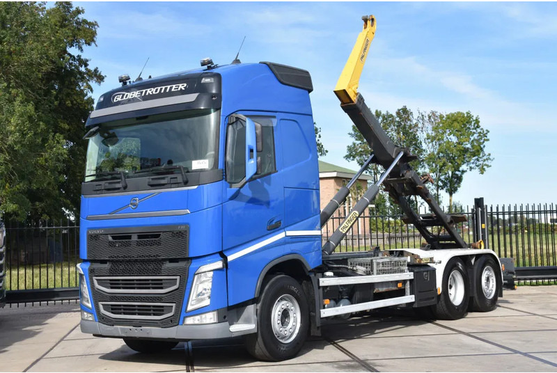 Volvo FH 460 6x2*4 - PALFINGER HOOKLIFT - 841 TKM - PARK. AIRCO - WHEELBASE: 480 CM - PTO - TOP CONDITION - - Horgos rakodó teherautó: 1 kép. Volvo FH 460 6x2*4 - PALFINGER HOOKLIFT - 841 TKM - PARK. AIRCO - WHEELBASE: 480 CM - PTO - TOP CONDITION - - Horgos rakodó teherautó: 1 kép.