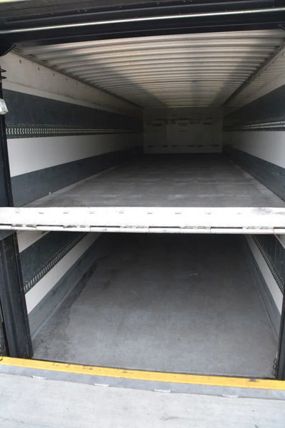 Volvo FL 280 4x2 + BOX - 163 TKM - AIRCO - DOUBLE CARGOFLOOR - ELEVATOR - REMOTE CONTROL - CAMERA - - Dobozos felépítményű teherautó: 3 kép. Volvo FL 280 4x2 + BOX - 163 TKM - AIRCO - DOUBLE CARGOFLOOR - ELEVATOR - REMOTE CONTROL - CAMERA - - Dobozos felépítményű teherautó: 3 kép.