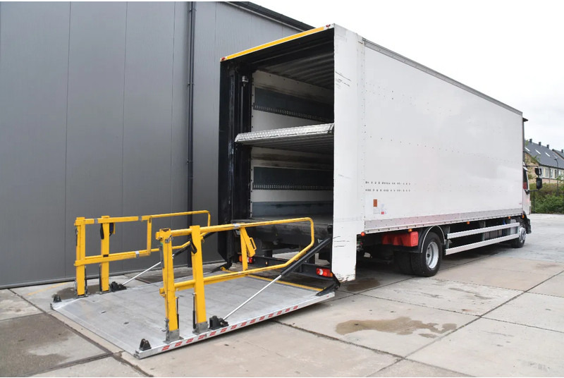 Volvo FL 280 4x2 + BOX - 294 TKM - AIRCO - DOUBLE CARGOFLOOR - ELEVATOR - REMOTE CONTROL - CAMERA - - Dobozos felépítményű teherautó: 2 kép. Volvo FL 280 4x2 + BOX - 294 TKM - AIRCO - DOUBLE CARGOFLOOR - ELEVATOR - REMOTE CONTROL - CAMERA - - Dobozos felépítményű teherautó: 2 kép.