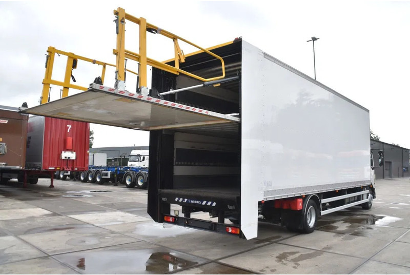 Volvo FL 280 4x2 + BOX - 312 TKM - AIRCO - DOUBLE CARGOFLOOR - ELEVATOR - REMOTE CONTROL - CAMERA - - Dobozos felépítményű teherautó: 3 kép. Volvo FL 280 4x2 + BOX - 312 TKM - AIRCO - DOUBLE CARGOFLOOR - ELEVATOR - REMOTE CONTROL - CAMERA - - Dobozos felépítményű teherautó: 3 kép.