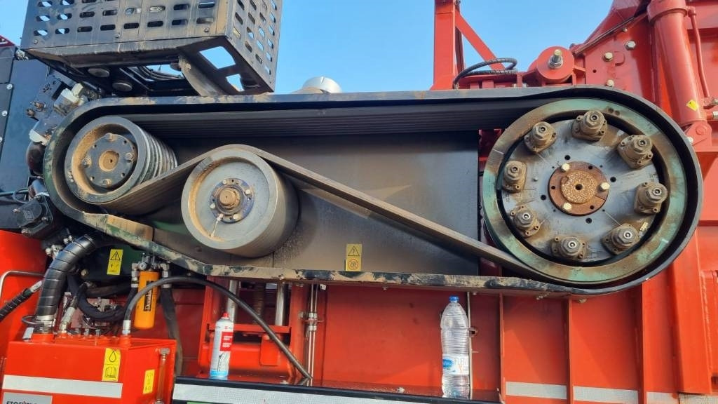 Morbark WH 3000 XP - Erdészeti mulcsozó: 5 kép. Morbark WH 3000 XP - Erdészeti mulcsozó: 5 kép.