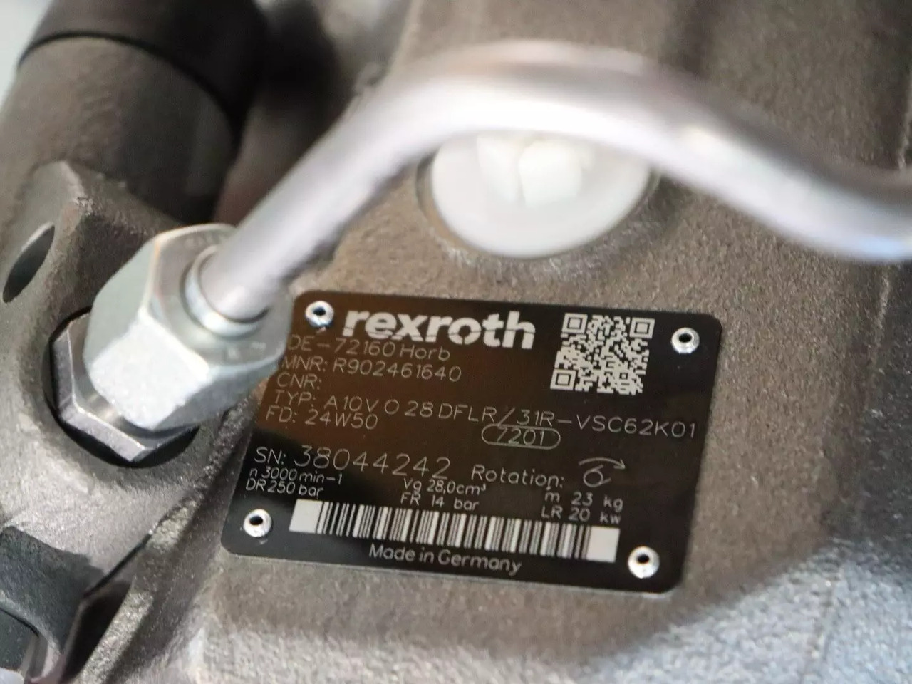 REXROTH A10VO28DFLR/31R-VSC62K01 - Hidraulikus motor - Építőipari gépek: 4 kép. REXROTH A10VO28DFLR/31R-VSC62K01 - Hidraulikus motor - Építőipari gépek: 4 kép.