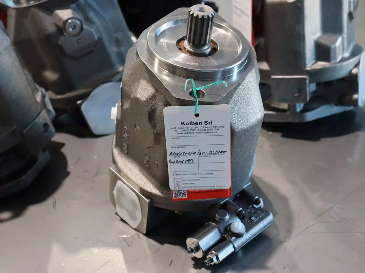 REXROTH A10VO71DFR/31L-VSC92N00 - Hidraulikus szivattyú - Anyagmozgató gép: 3 kép. REXROTH A10VO71DFR/31L-VSC92N00 - Hidraulikus szivattyú - Anyagmozgató gép: 3 kép.