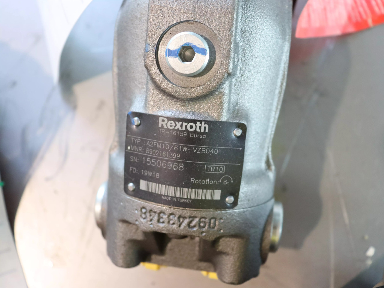 REXROTH A2FM10/61W-VZB040 - Hidraulikus motor - Építőipari gépek: 4 kép. REXROTH A2FM10/61W-VZB040 - Hidraulikus motor - Építőipari gépek: 4 kép.