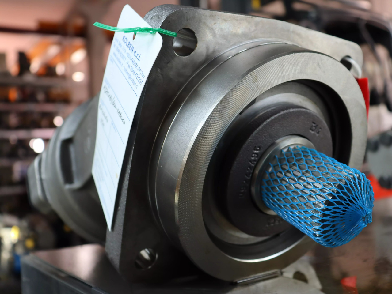 REXROTH A2FM180/61W-VAB010 - Hidraulikus motor - Építőipari gépek: 3 kép. REXROTH A2FM180/61W-VAB010 - Hidraulikus motor - Építőipari gépek: 3 kép.