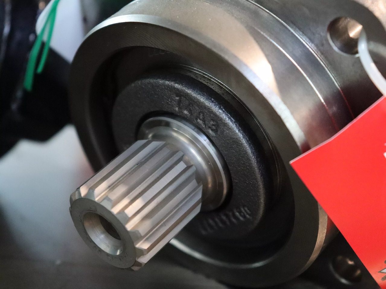 REXROTH A2FM63/61W-VAB020 - Hidraulikus motor - Építőipari gépek: 3 kép. REXROTH A2FM63/61W-VAB020 - Hidraulikus motor - Építőipari gépek: 3 kép.