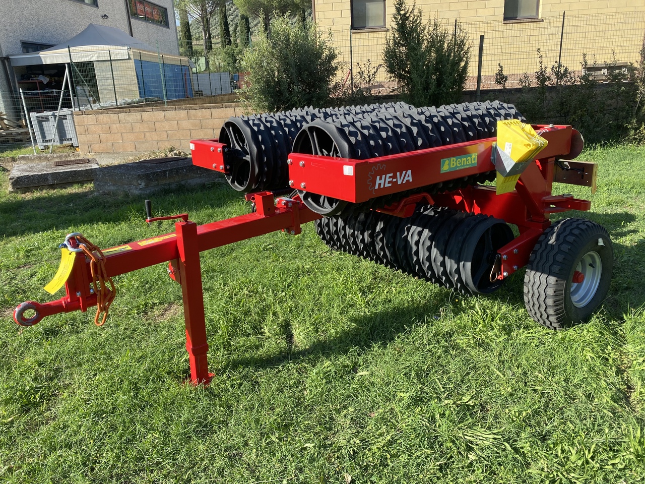 HE VA - Mezőgazdasági hengerek: 4 kép. HE VA - Mezőgazdasági hengerek: 4 kép.