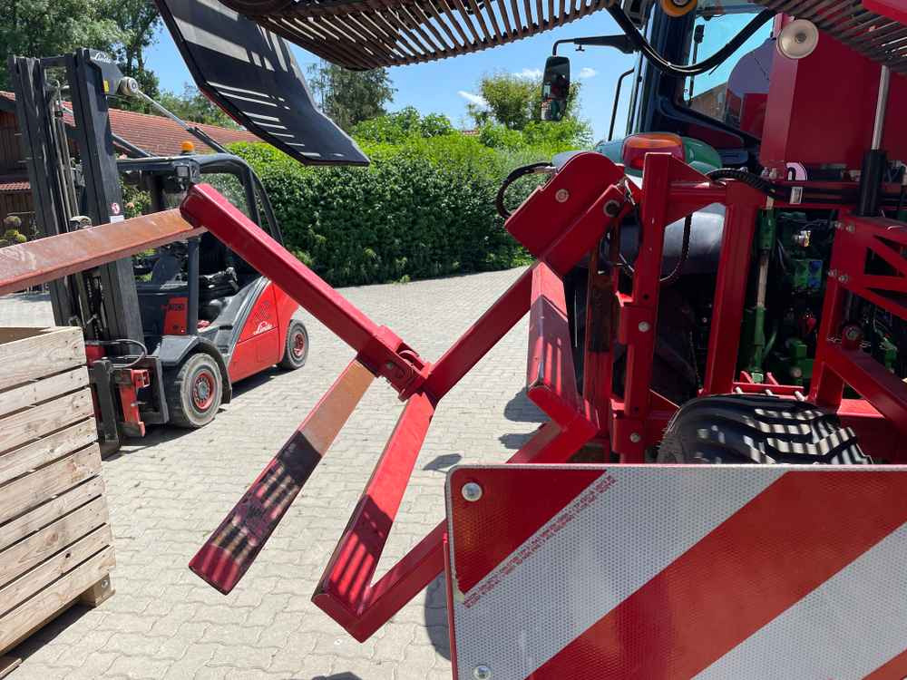ASA-Lift Combi-1010C - Szőlőkombájn: 4 kép. ASA-Lift Combi-1010C - Szőlőkombájn: 4 kép.