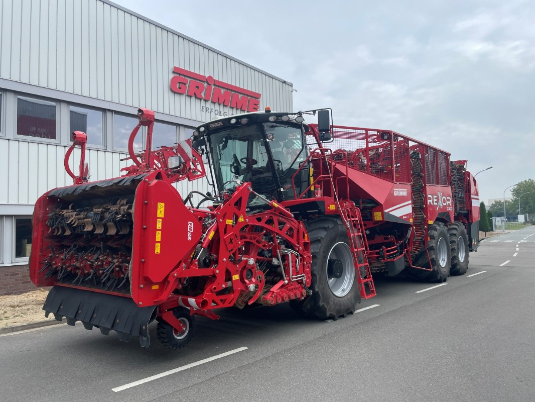 Grimme REXOR 630 / 830 / 930 - Talajművelő gep: 4 kép. Grimme REXOR 630 / 830 / 930 - Talajművelő gep: 4 kép.