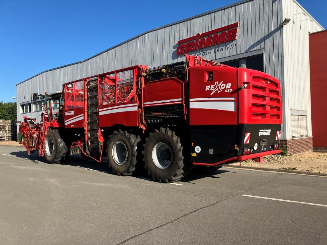 Grimme REXOR 630 Rüttelschar Multiwelle - Talajművelő gep: 4 kép. Grimme REXOR 630 Rüttelschar Multiwelle - Talajművelő gep: 4 kép.