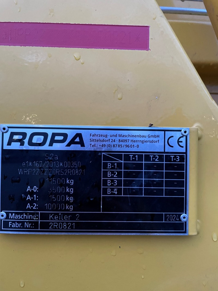 ROPA KEILER 2 4TG - Betakarító gép: 2 kép. ROPA KEILER 2 4TG - Betakarító gép: 2 kép.