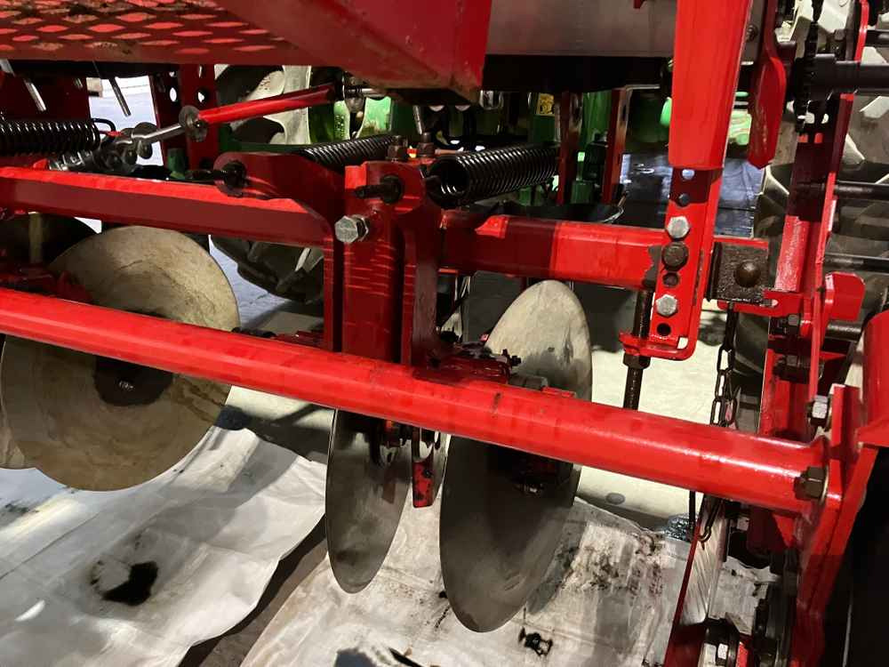 Grimme Grimme FA / FDS, Front Mounted Fertiliser Aplicator - Betakarító gép: 3 kép. Grimme Grimme FA / FDS, Front Mounted Fertiliser Aplicator - Betakarító gép: 3 kép.