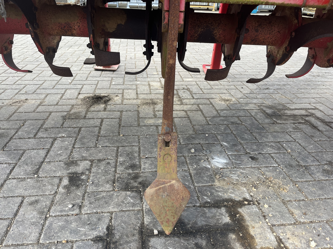 Grimme Grimme GF 600, Triple Bed/6 Row Tilla/Rotovator - Betakarító gép: 4 kép. Grimme Grimme GF 600, Triple Bed/6 Row Tilla/Rotovator - Betakarító gép: 4 kép.