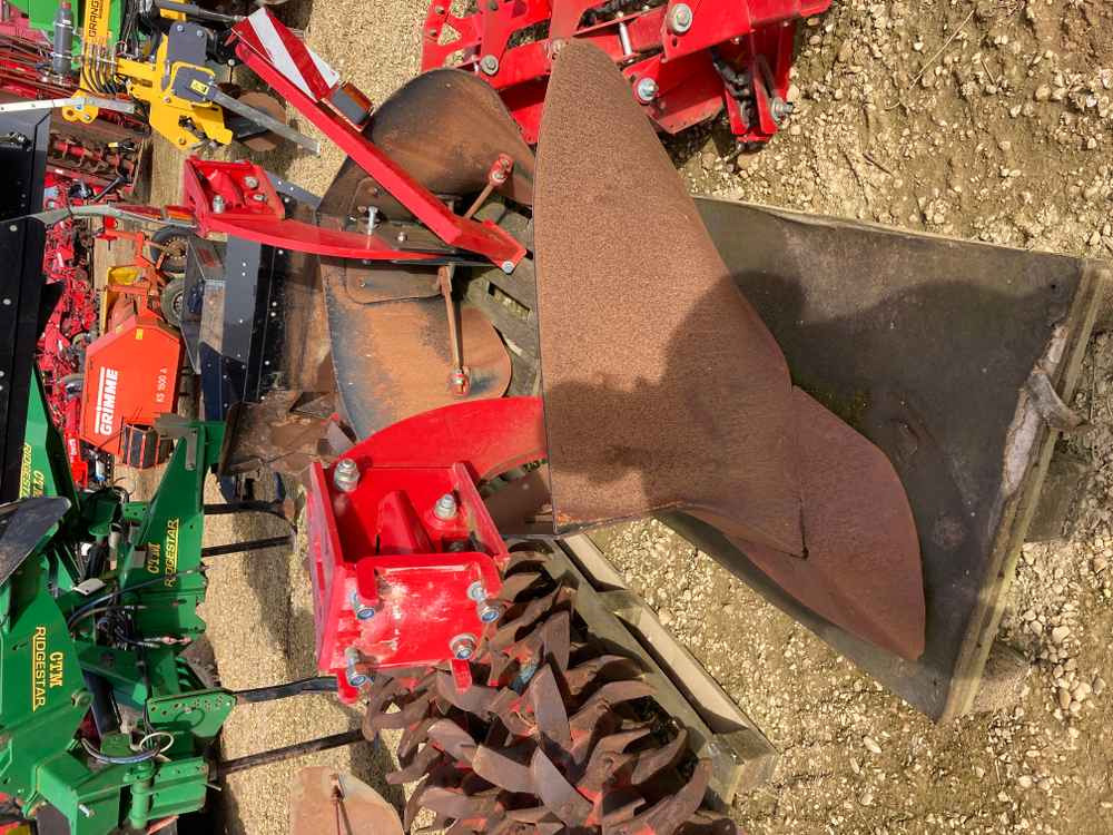 Grimme Grimme, GF600, 6 Row/3Bed Tilla, Rotovator - Betakarító gép: 3 kép. Grimme Grimme, GF600, 6 Row/3Bed Tilla, Rotovator - Betakarító gép: 3 kép.