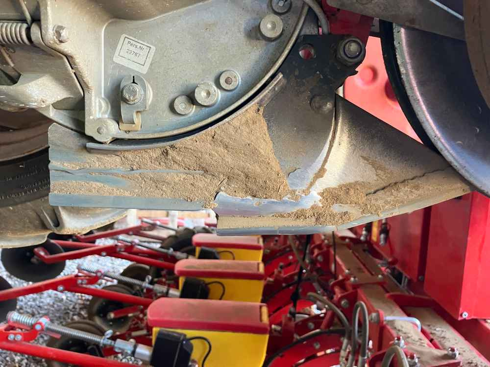 Grimme MATRIX - Szemenkénti vetőgép: 5 kép. Grimme MATRIX - Szemenkénti vetőgép: 5 kép.