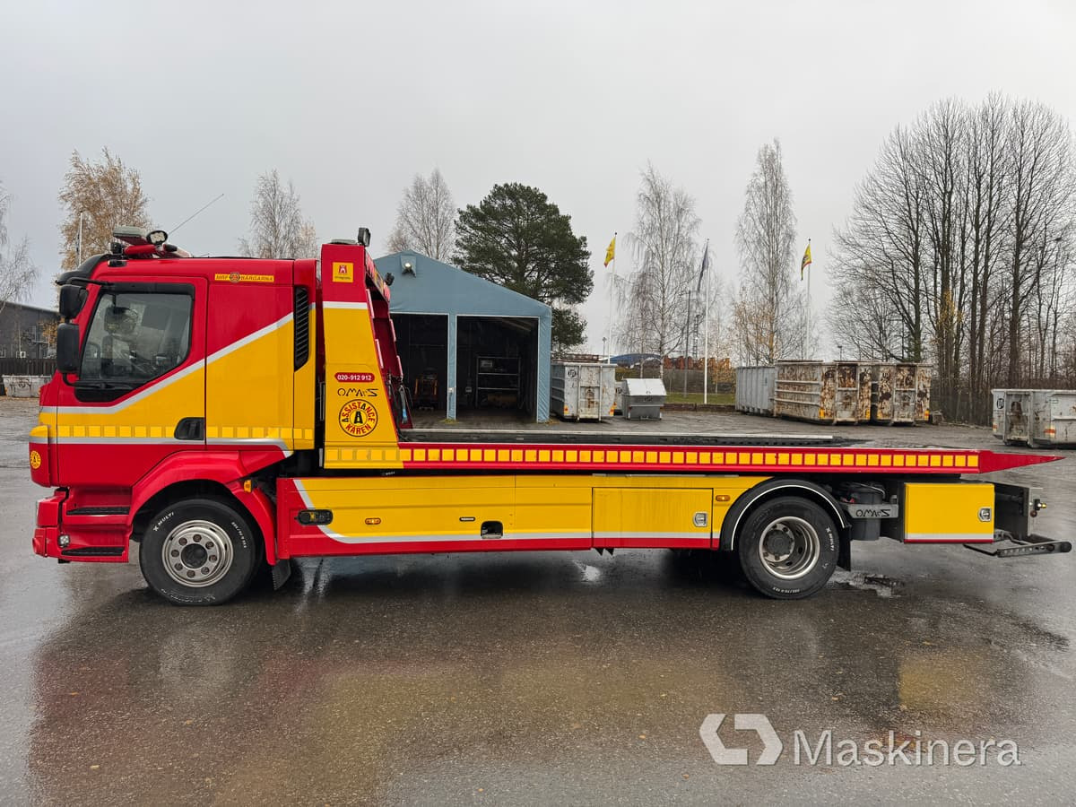 Bärgningsbil Volvo FL 4X2 - Vontató: 2 kép. Bärgningsbil Volvo FL 4X2 - Vontató: 2 kép.