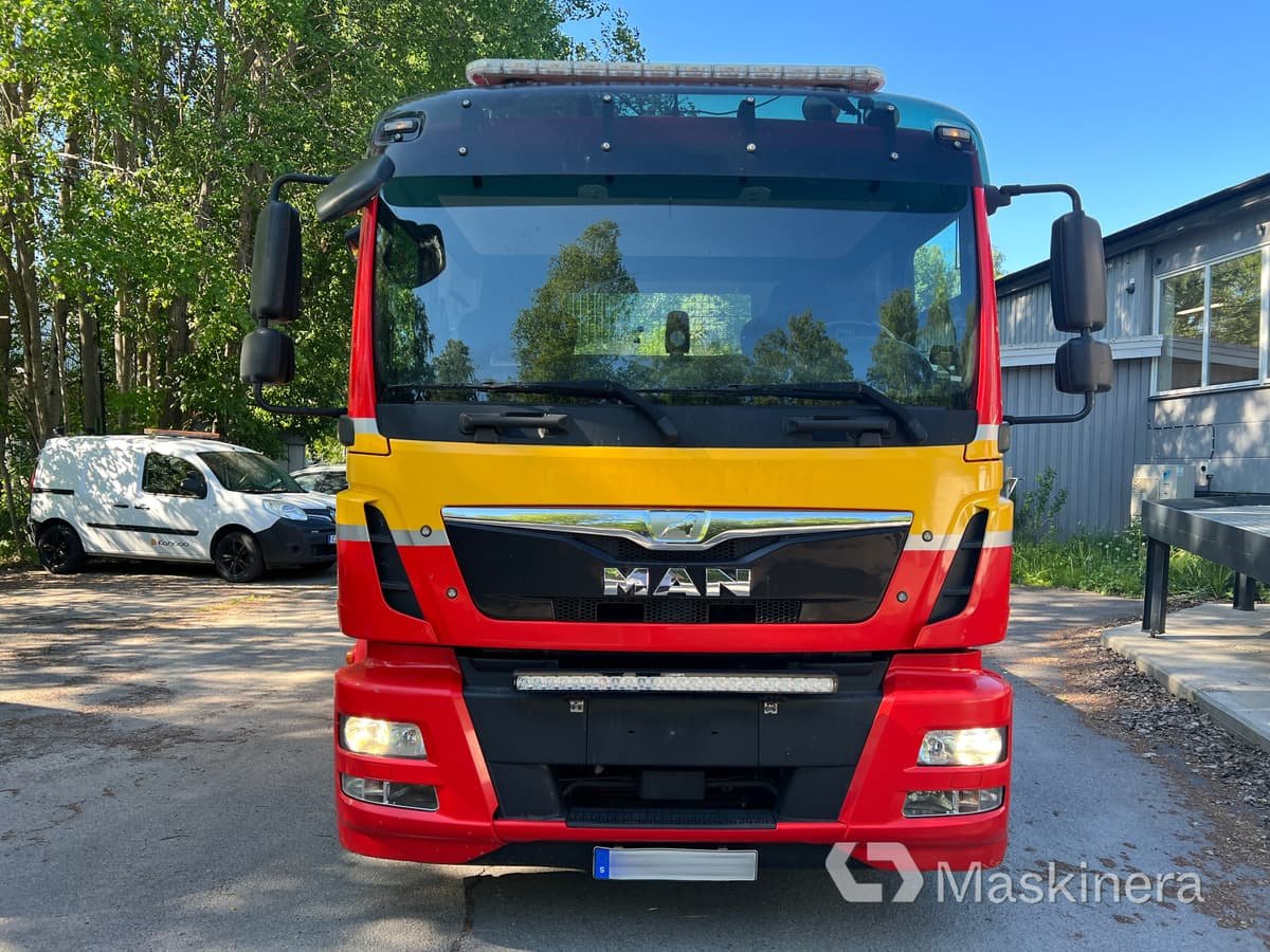 Bärgningsbil Man TGM 15.250 4X2 LL - Vontató: 2 kép. Bärgningsbil Man TGM 15.250 4X2 LL - Vontató: 2 kép.