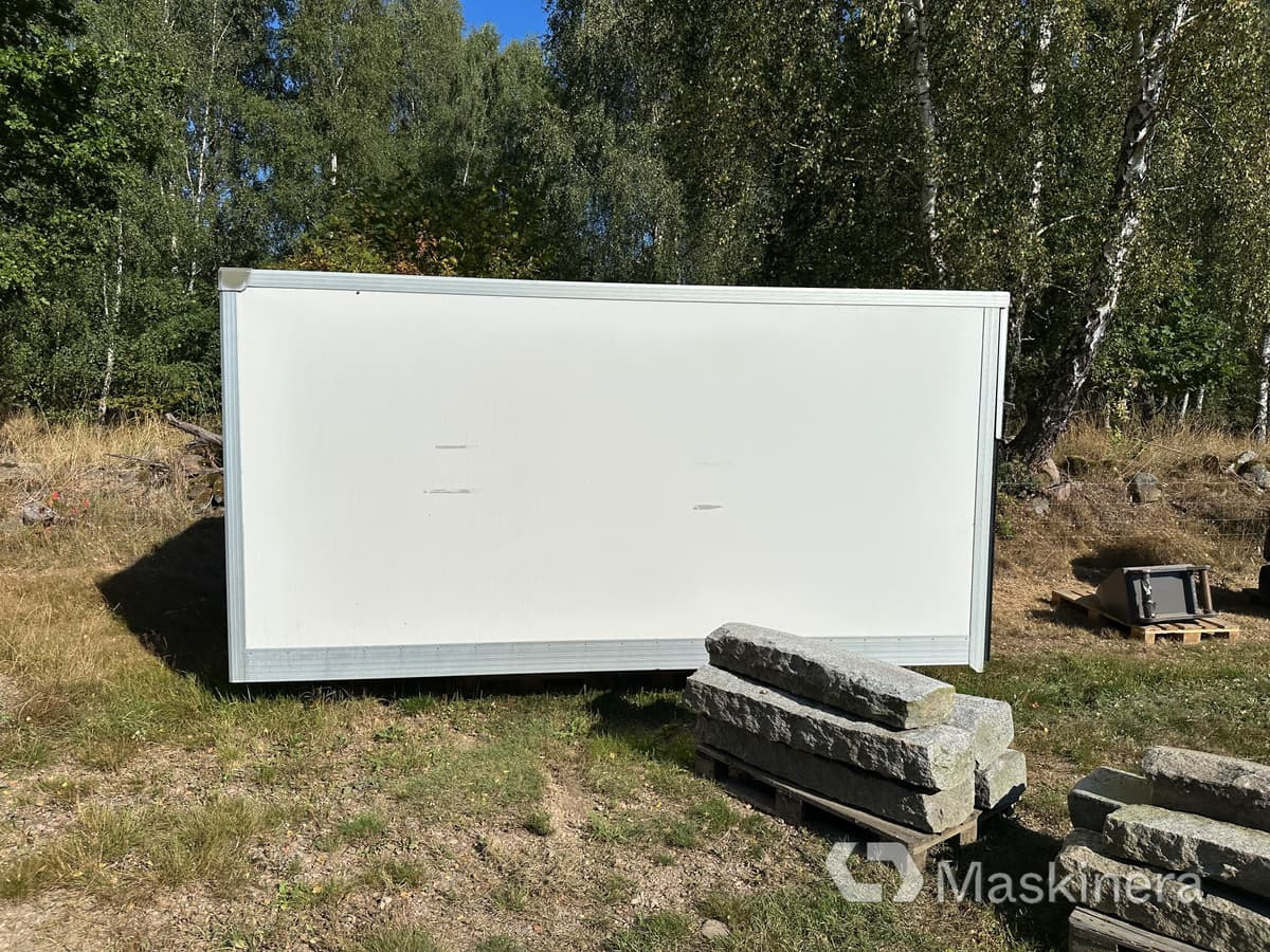 Cab kaross Iveco Skåp + bakgavellyft Cab kaross (nytt) - Doboz felépitmény: 2 kép. Cab kaross Iveco Skåp + bakgavellyft Cab kaross (nytt) - Doboz felépitmény: 2 kép.