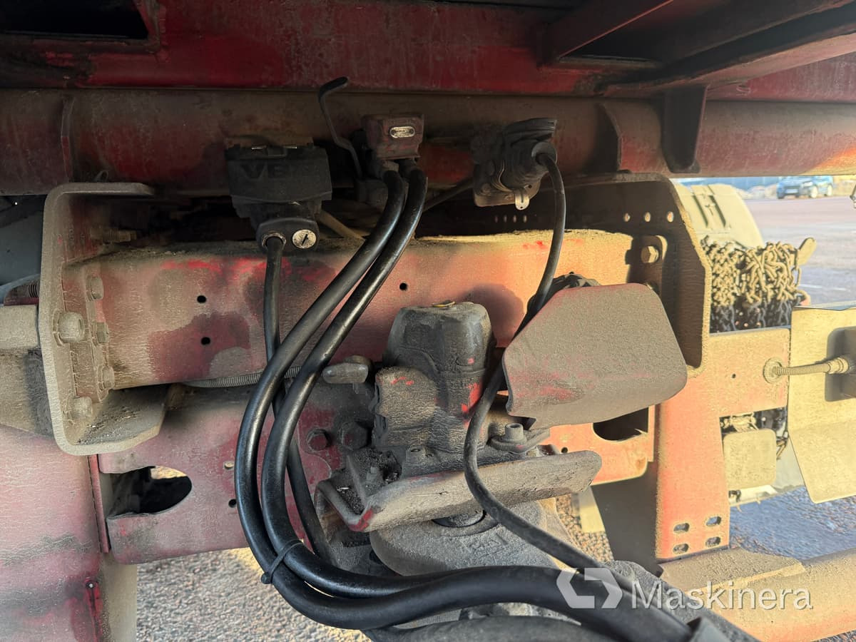 Dobozos felépítményű teherautó Flisekipage Scania R500- Tyllis 3PVH: 38 kép.