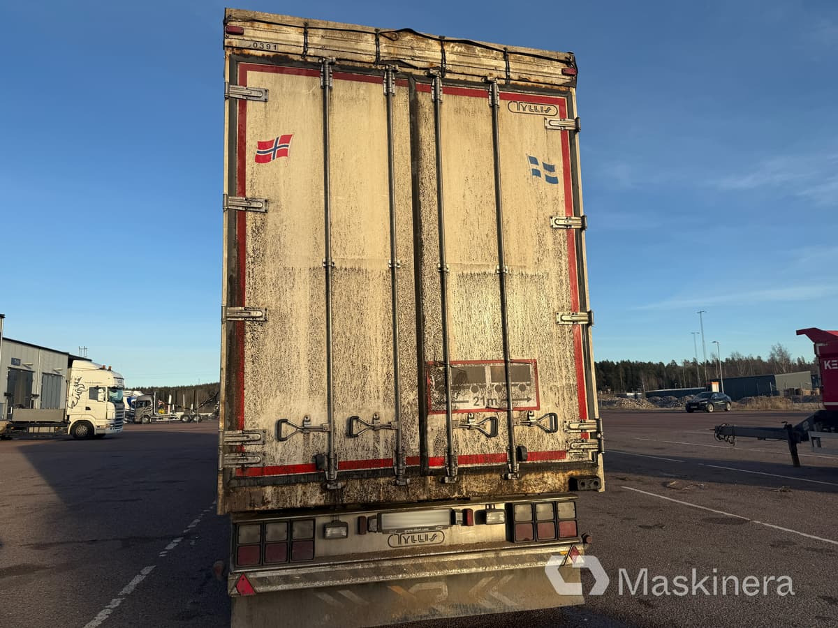 Dobozos felépítményű teherautó Flisekipage Scania R500- Tyllis 3PVH: 7 kép.