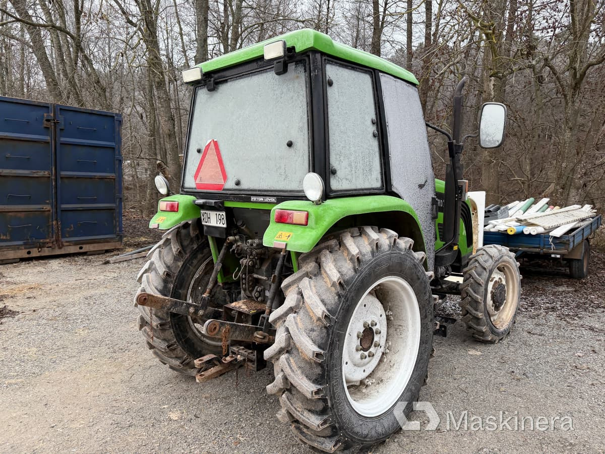 Foton Europard 704 Traktor Foton Europard 704 - Traktor: 4 kép. Foton Europard 704 Traktor Foton Europard 704 - Traktor: 4 kép.