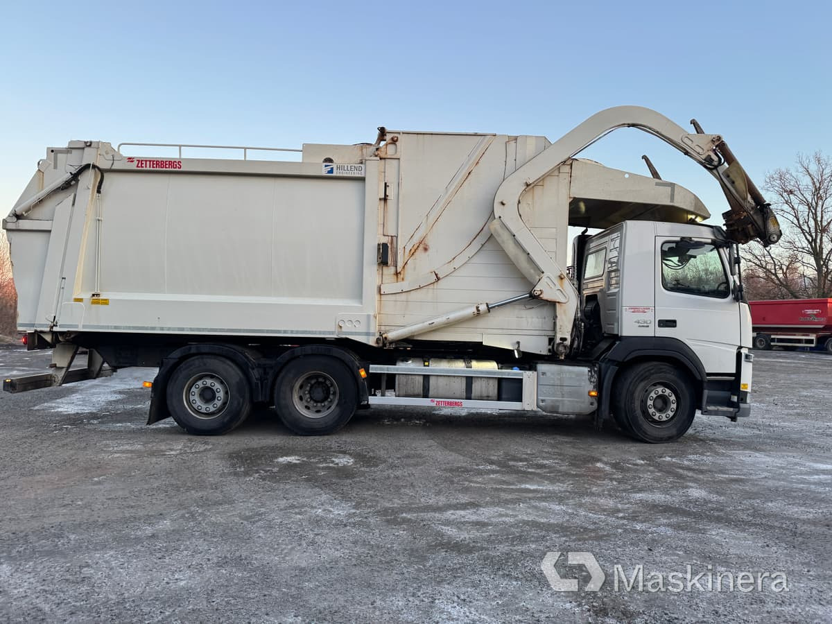 Frontlastare Volvo FM 62 TR - Szemetesautó: 4 kép. Frontlastare Volvo FM 62 TR - Szemetesautó: 4 kép.