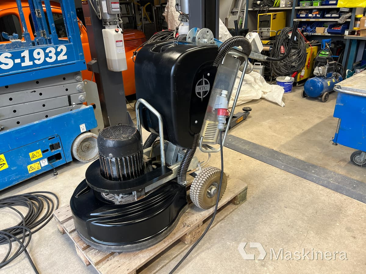 Golvslipmaskin HTC 650E Classic - Építőipari berendezések: 1 kép. Golvslipmaskin HTC 650E Classic - Építőipari berendezések: 1 kép.