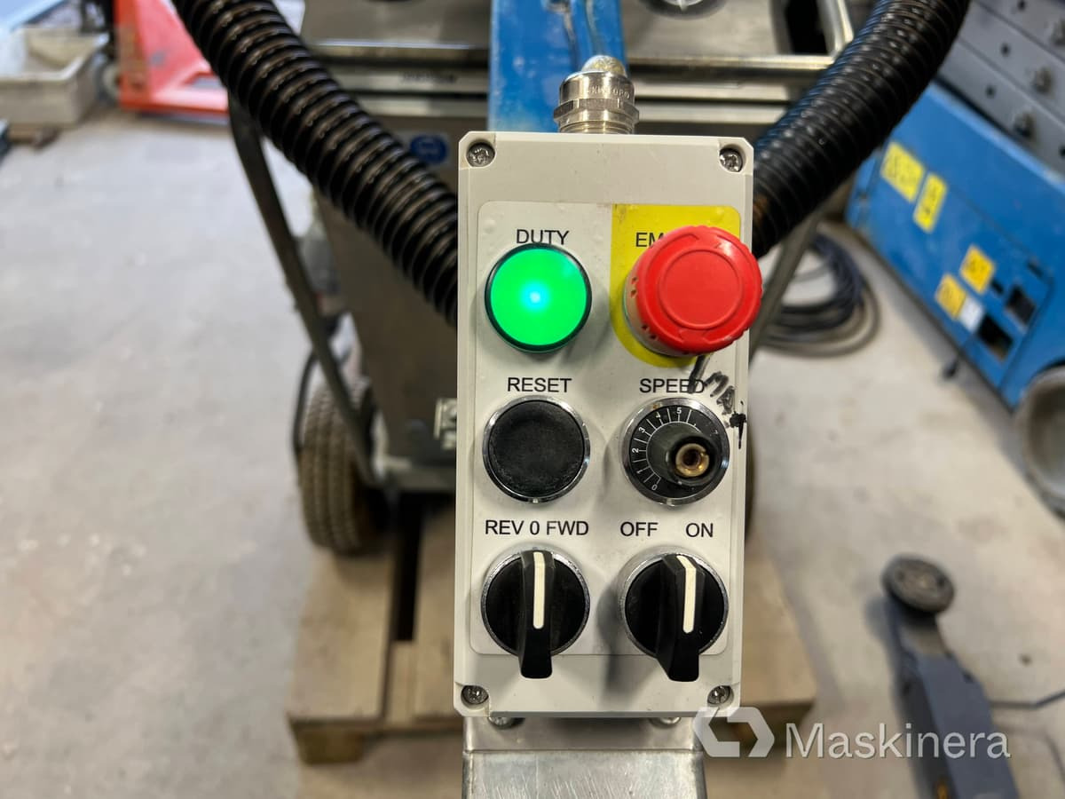 Építőipari berendezések Golvslipmaskin HTC 650E Classic: 9 kép. Építőipari berendezések Golvslipmaskin HTC 650E Classic: 9 kép.