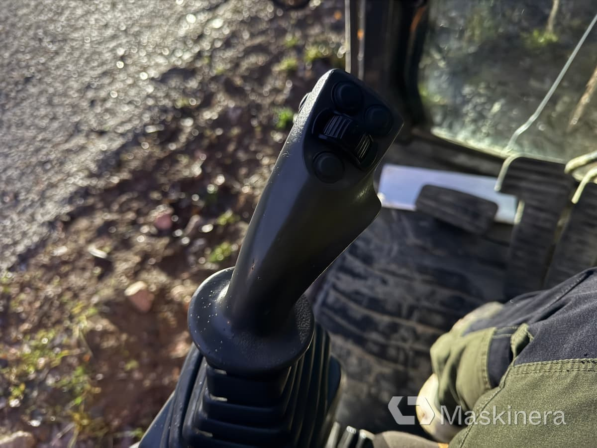 Lánctalpas kotró Grävmaskin Doosan DX140LC: 12 kép. Lánctalpas kotró Grävmaskin Doosan DX140LC: 12 kép.