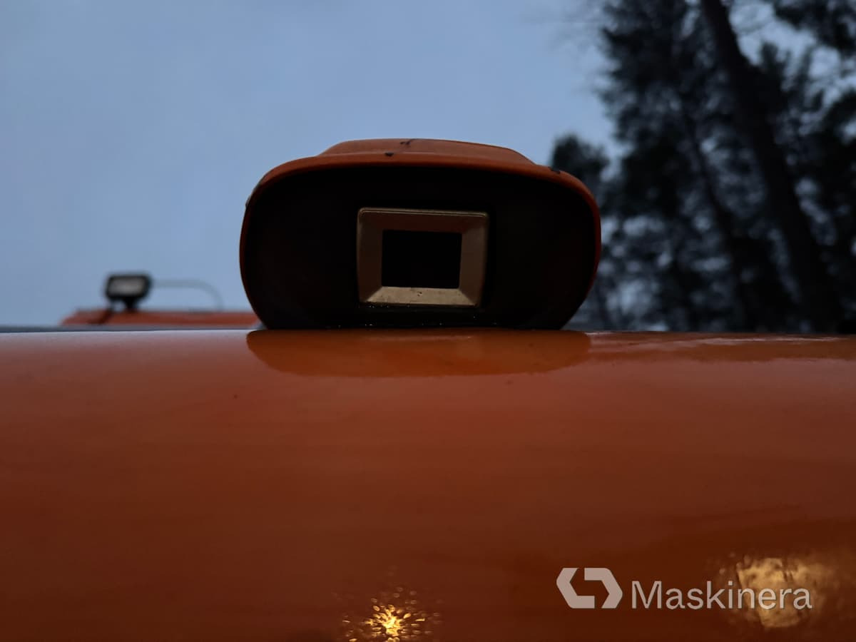 Lánctalpas kotró Grävmaskin Doosan DX140LC: 46 kép. Lánctalpas kotró Grävmaskin Doosan DX140LC: 46 kép.