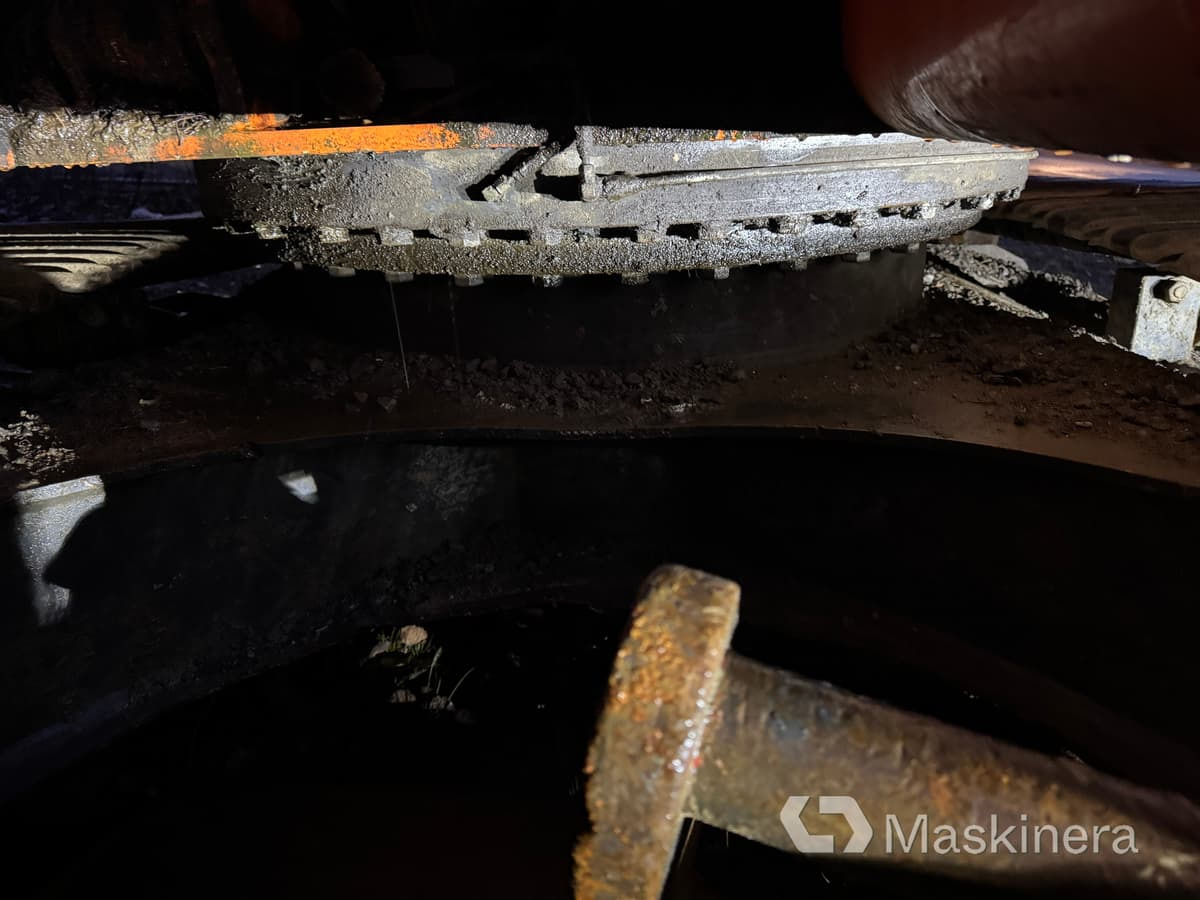 Lánctalpas kotró Grävmaskin Doosan DX140LC: 34 kép. Lánctalpas kotró Grävmaskin Doosan DX140LC: 34 kép.