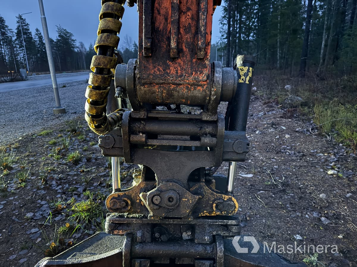 Lánctalpas kotró Grävmaskin Doosan DX140LC: 27 kép. Lánctalpas kotró Grävmaskin Doosan DX140LC: 27 kép.