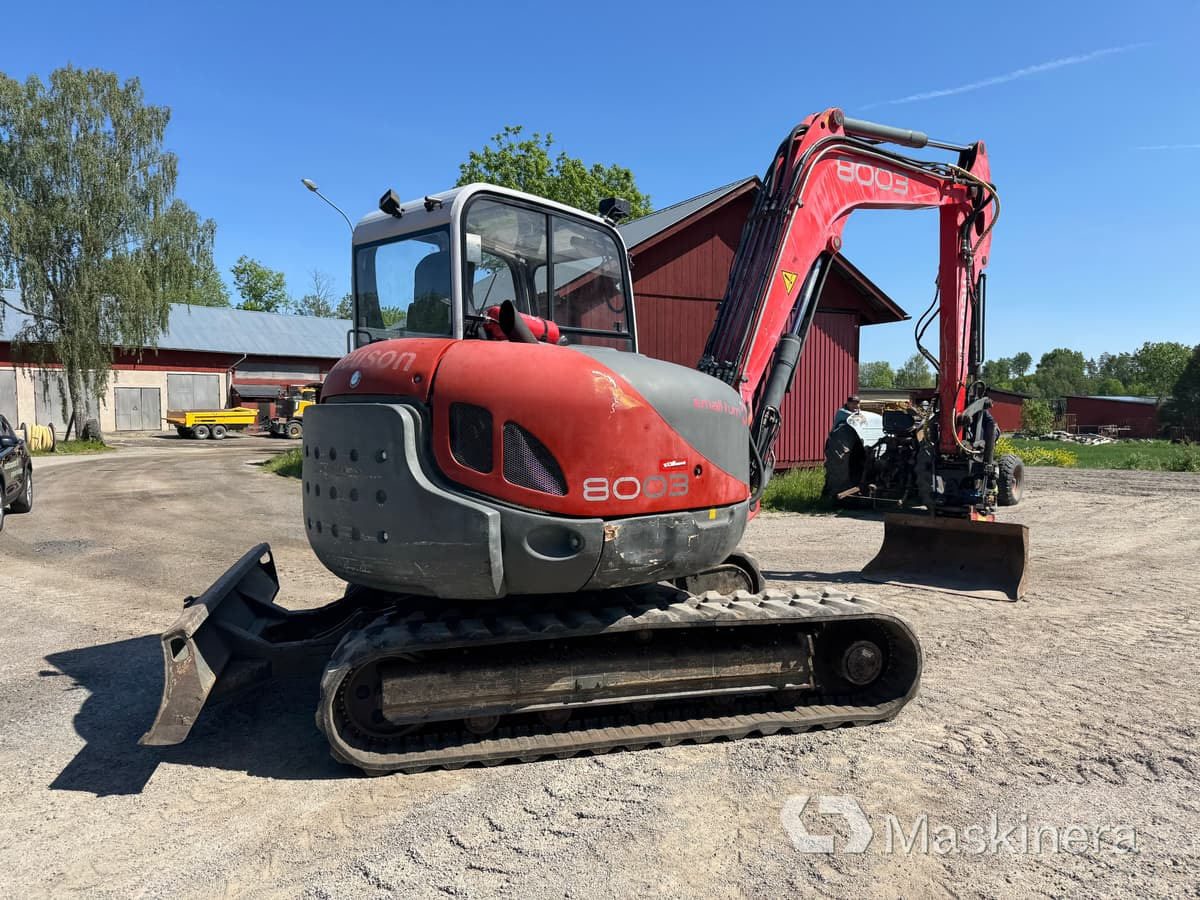 Grävmaskin Neuson 8003 RD - Lánctalpas kotró: 4 kép. Grävmaskin Neuson 8003 RD - Lánctalpas kotró: 4 kép.