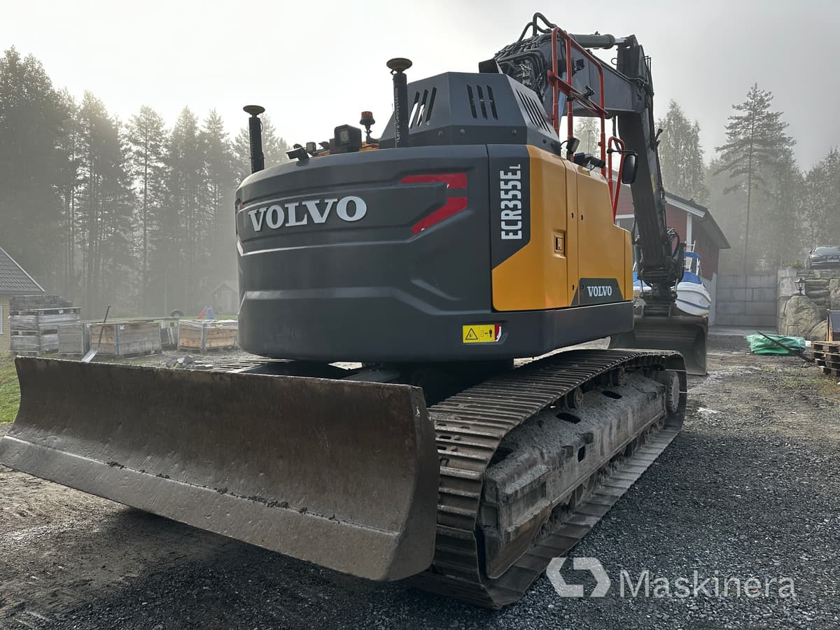 Grävmaskin Volvo ECR355EL GPS & tillbehör - Lánctalpas kotró: 5 kép. Grävmaskin Volvo ECR355EL GPS & tillbehör - Lánctalpas kotró: 5 kép.