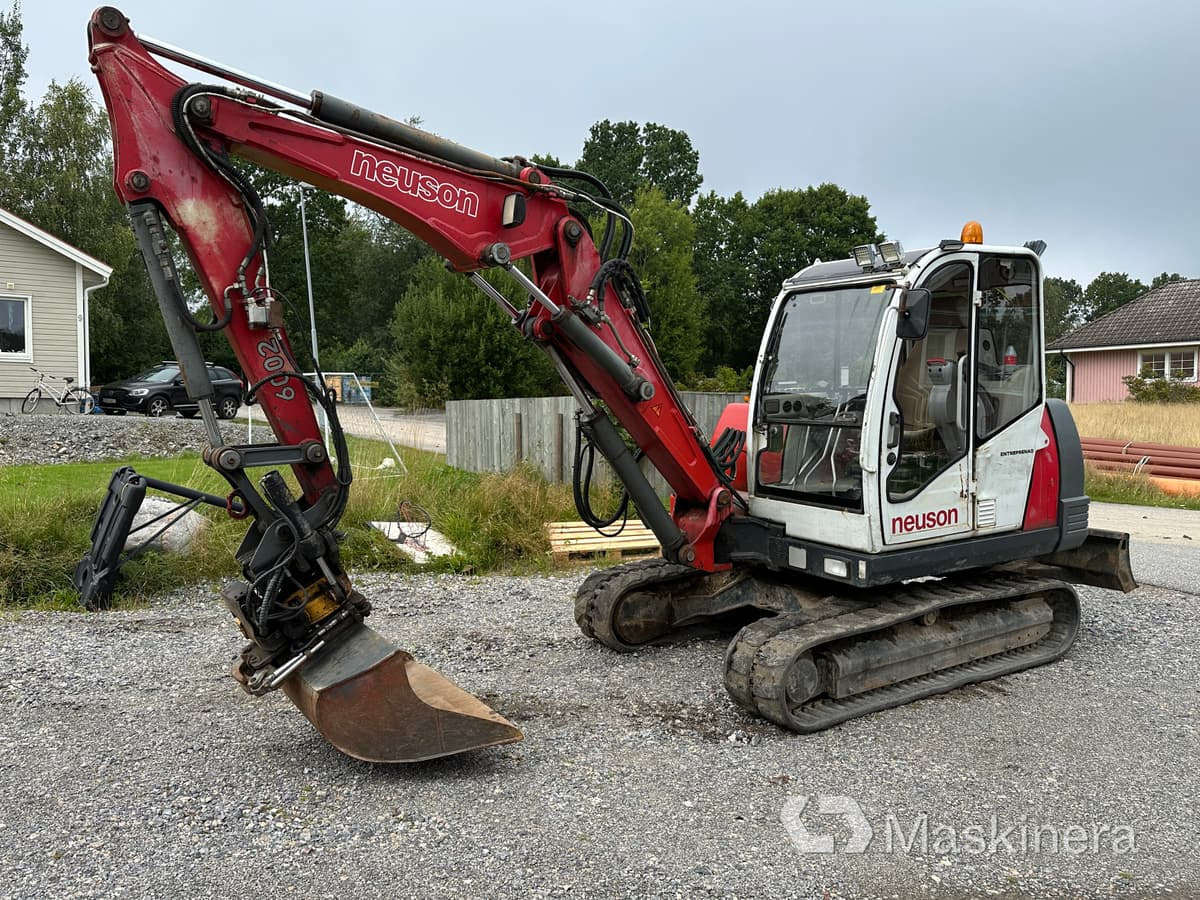 Grävmaskin Wacker Neuson 6002 RD - Lánctalpas kotró: 1 kép. Grävmaskin Wacker Neuson 6002 RD - Lánctalpas kotró: 1 kép.