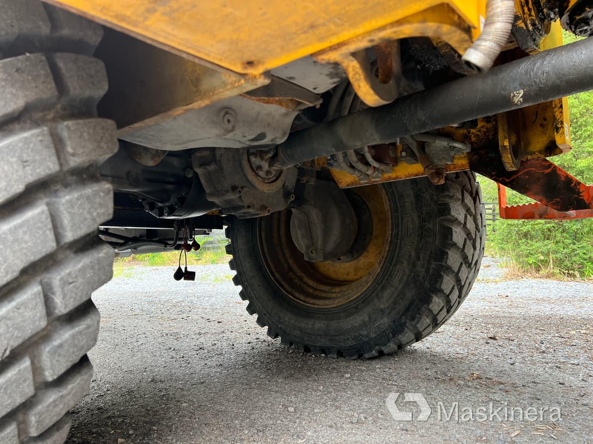 Gumikerekes homlokrakodó Hjullastare Volvo L35G med tillbehör: 22 kép.