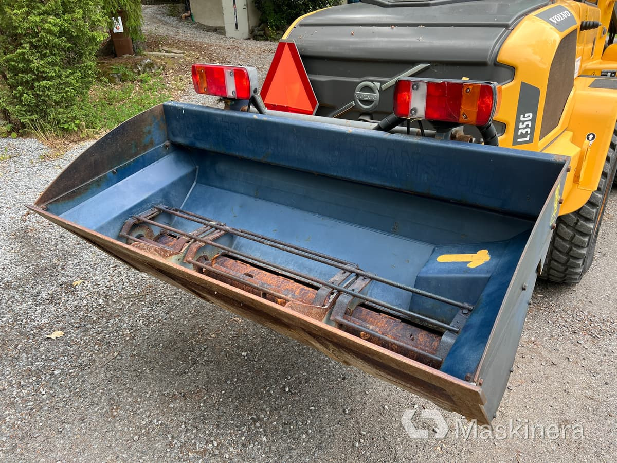 Gumikerekes homlokrakodó Hjullastare Volvo L35G med tillbehör: 35 kép.