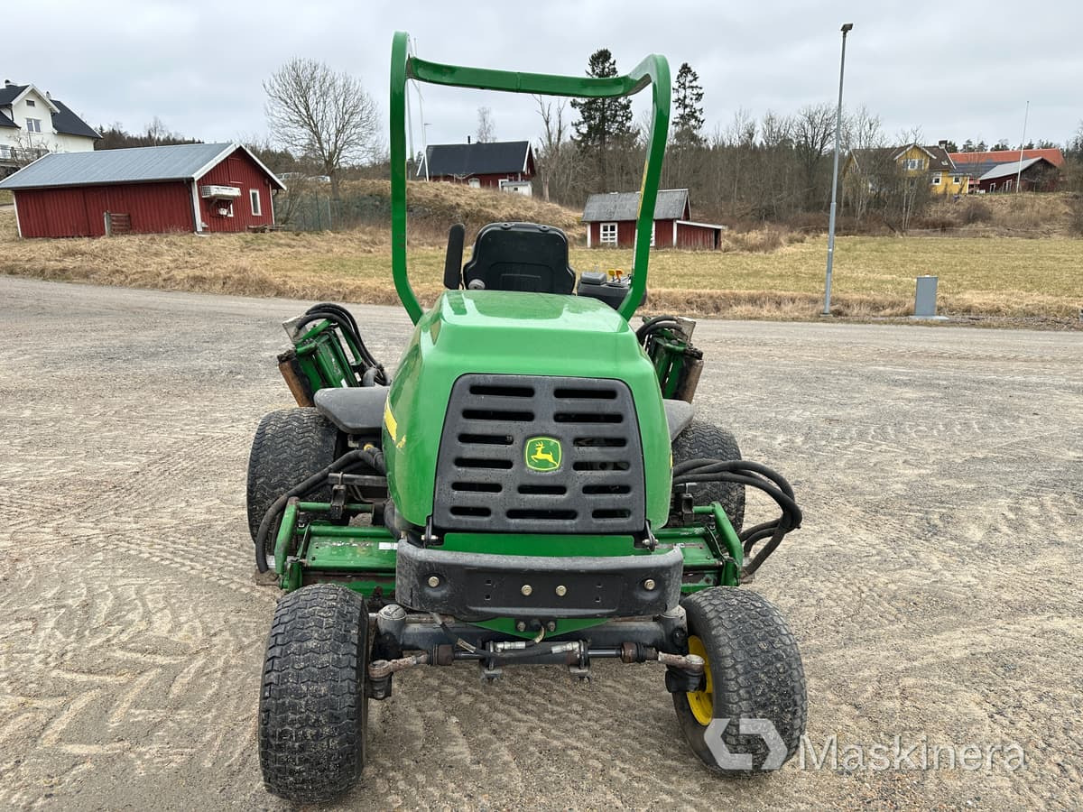 John Deere 7700 PC FM PrecisionCut Fairwayklippare - Kerti fűkasza: 5 kép. John Deere 7700 PC FM PrecisionCut Fairwayklippare - Kerti fűkasza: 5 kép.