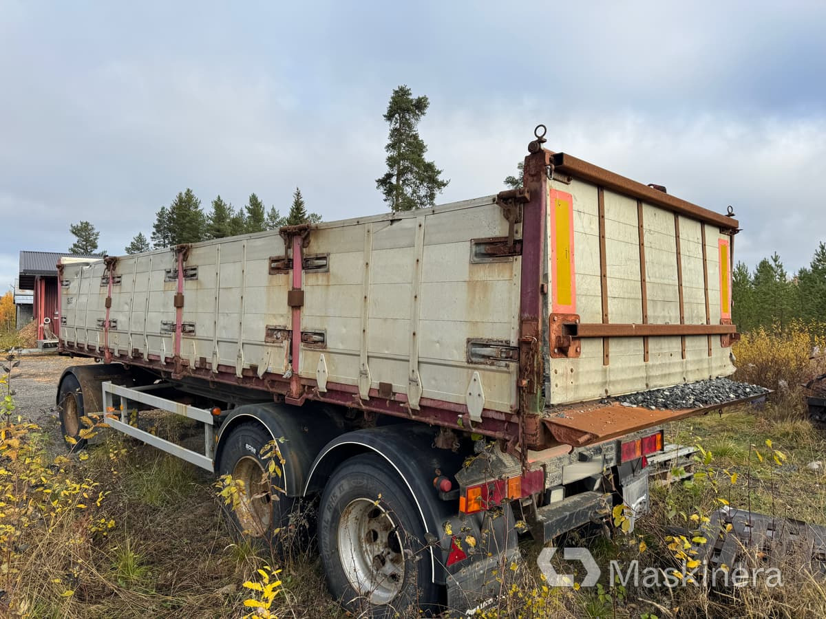 Kilafors SVTB-T75 Grussläp Kilafors (repobjekt) - Platós pótkocsi: 2 kép. Kilafors SVTB-T75 Grussläp Kilafors (repobjekt) - Platós pótkocsi: 2 kép.