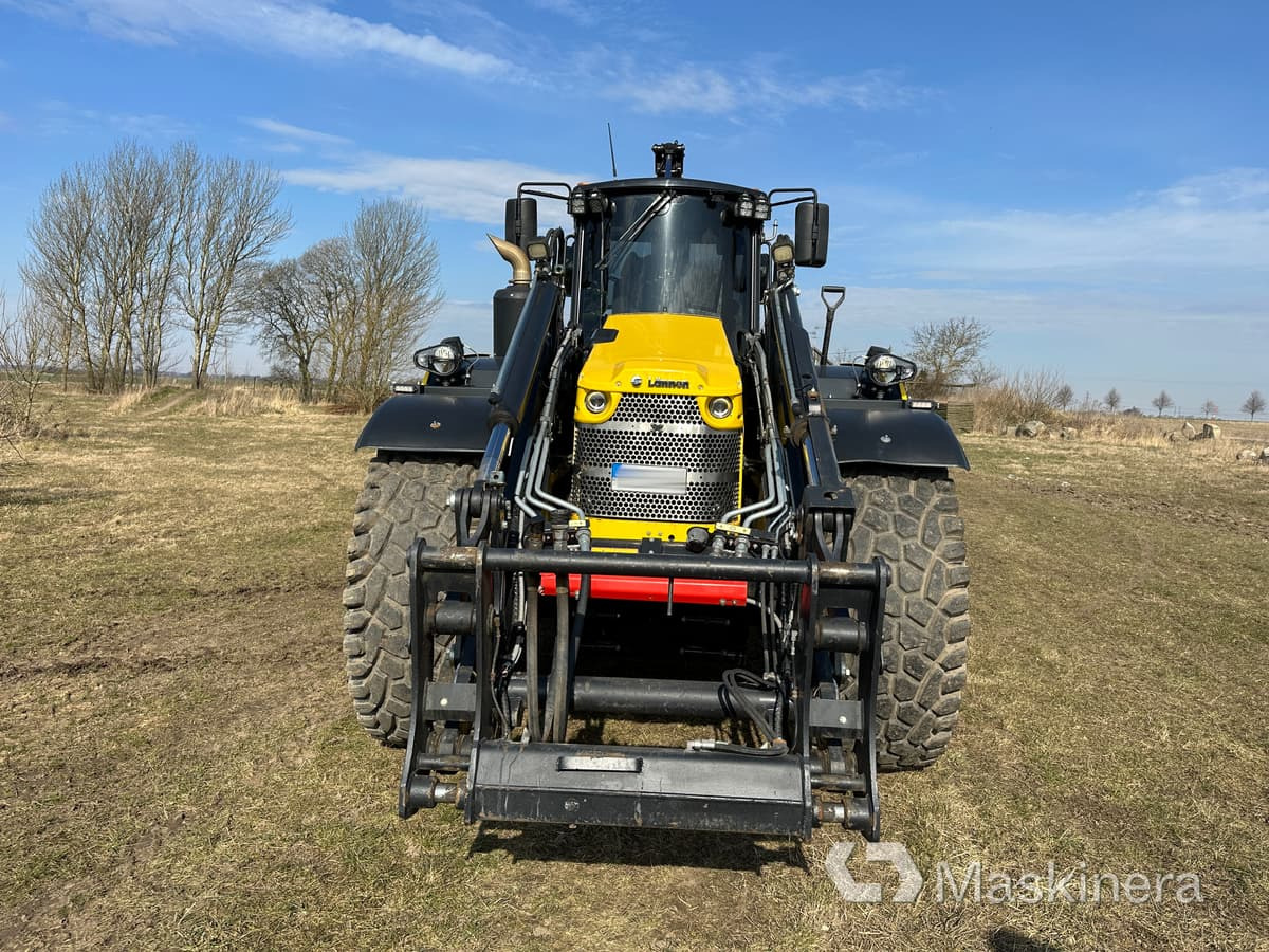 Lännen 8800 M Grävlastare Lännen 8800M - Kotrórakodó: 2 kép. Lännen 8800 M Grävlastare Lännen 8800M - Kotrórakodó: 2 kép.