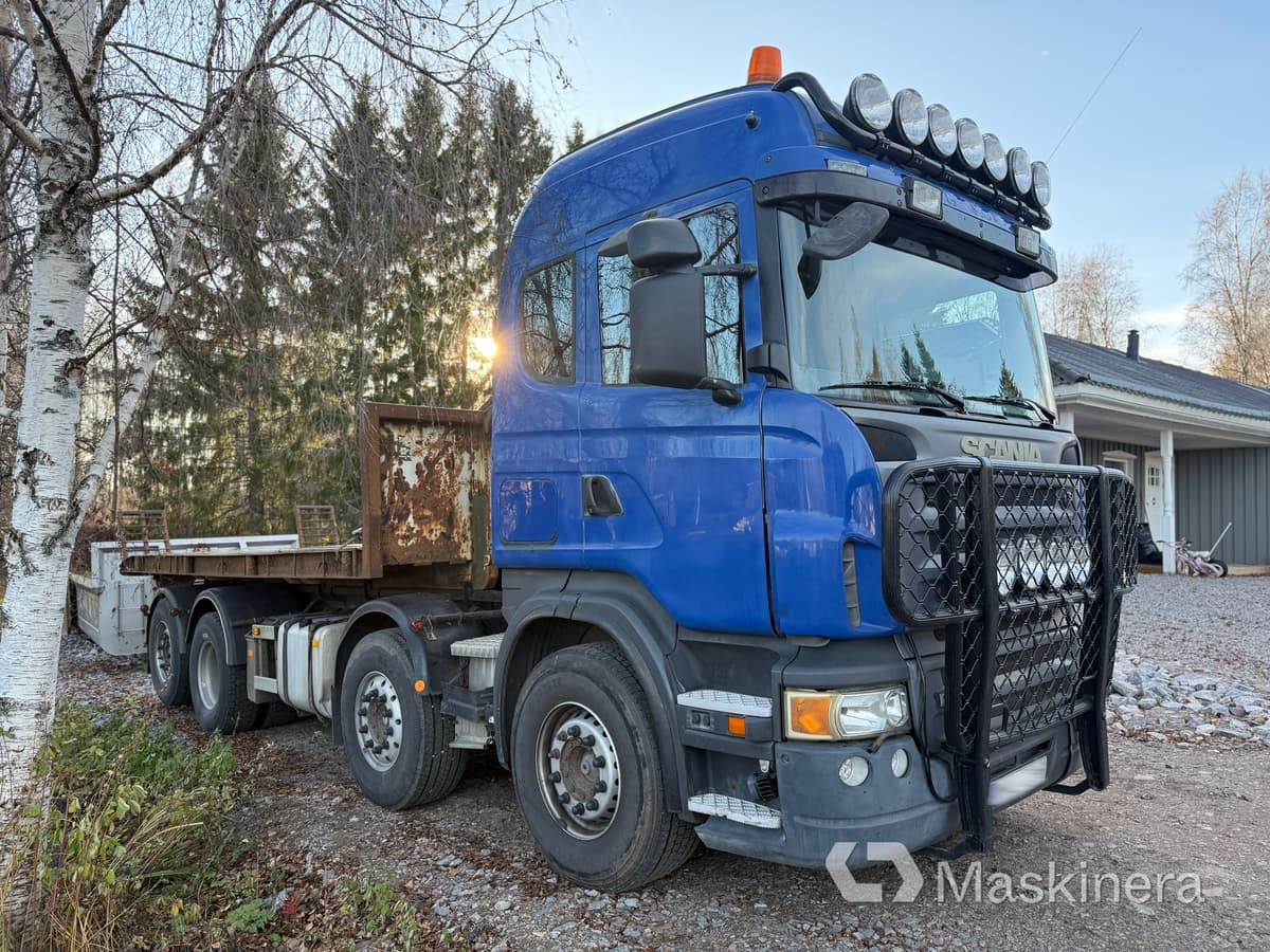 Lastväxlare Scania R470lb 8x2 - Horgos rakodó teherautó: 5 kép. Lastväxlare Scania R470lb 8x2 - Horgos rakodó teherautó: 5 kép.