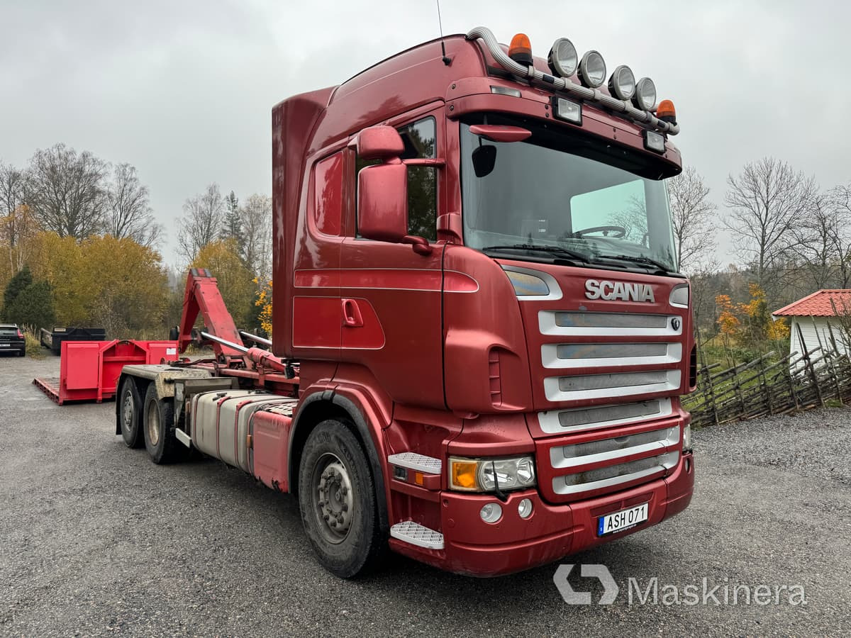 Lastväxlare Scania R500LB6X2*4HHA - Horgos rakodó teherautó: 4 kép. Lastväxlare Scania R500LB6X2*4HHA - Horgos rakodó teherautó: 4 kép.