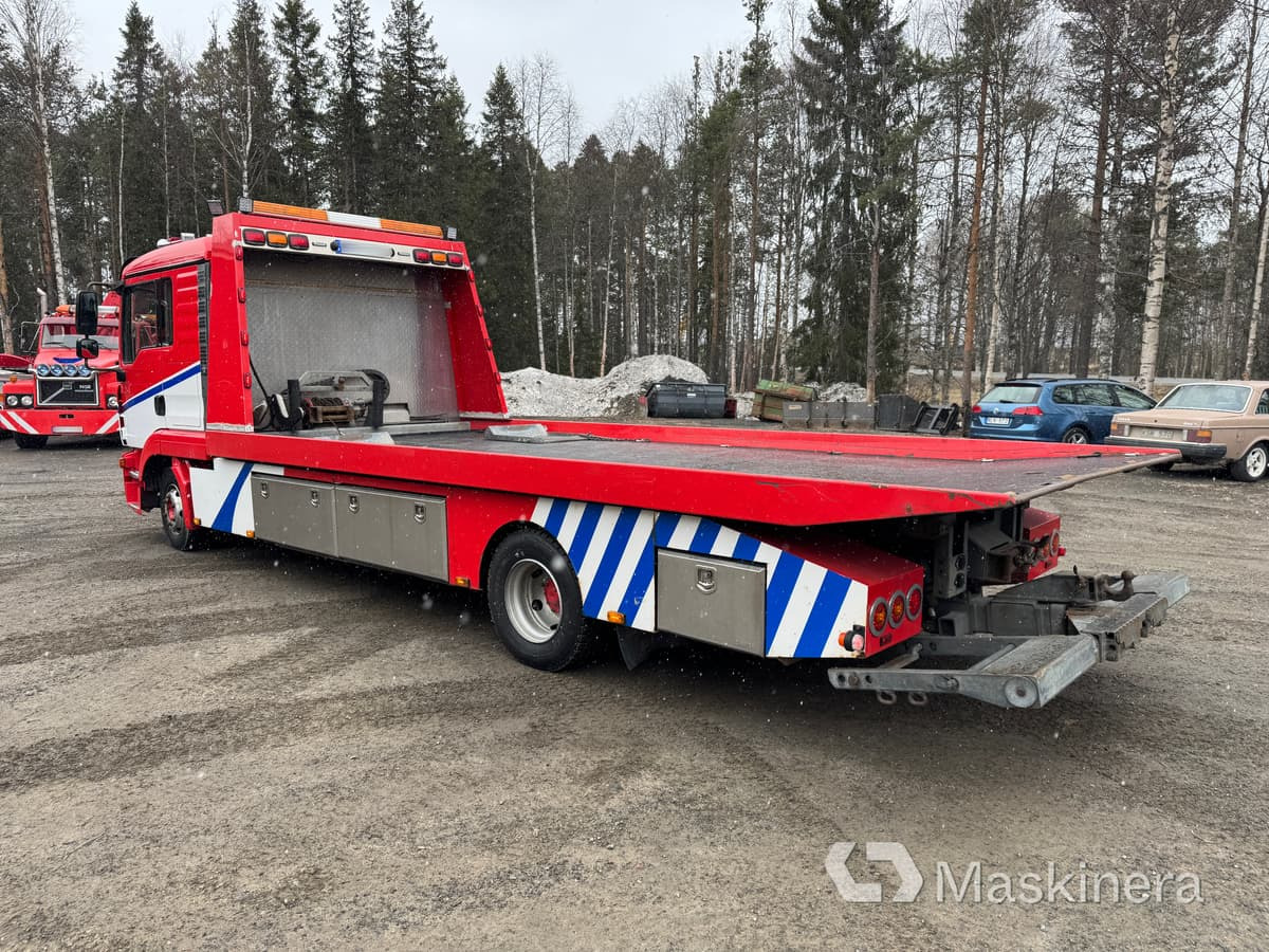 MAN TGL12.240 4X2 BL Bärgningsbil MAN TGL 12.240 4X2 BL - Vontató: 3 kép. MAN TGL12.240 4X2 BL Bärgningsbil MAN TGL 12.240 4X2 BL - Vontató: 3 kép.